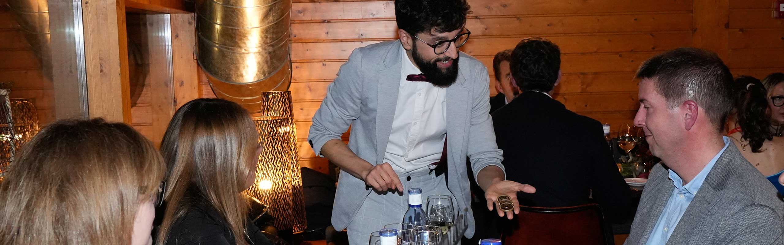 Marc Ferrer Màgia per taules